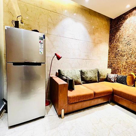 Divine Studios Rajouri Garden New Delhi Exterior photo
